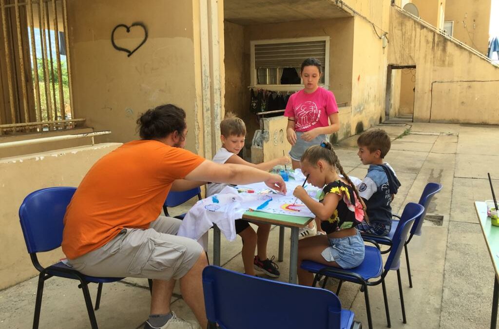 ITALIA, Palermo – Aiutare Educando